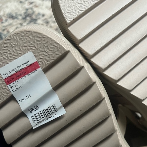 BRAND NEW! Benefit Womens Leather Adjustable Gladiator Sandals - Picture 5 of 7